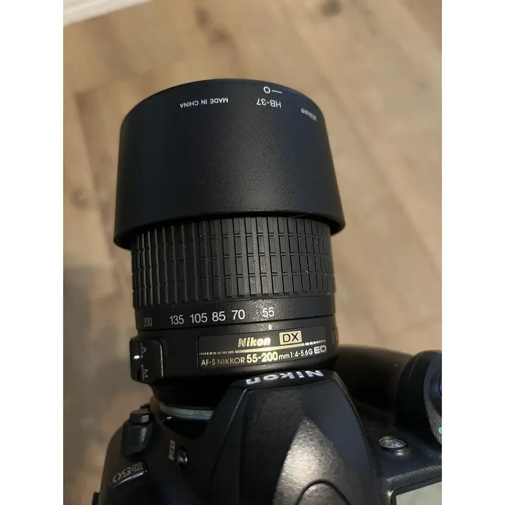Nikon D50 Digital SLR Camera w/Nikon DX Nikkor AF-S 55-200mm, Battery & Charger